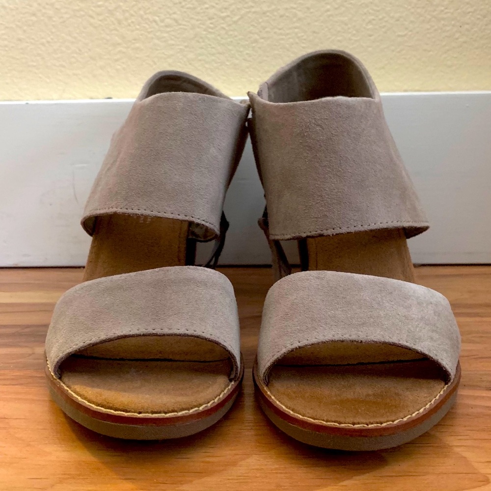 TOMS Majorca Cut Out Heel - Desert Taupe